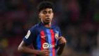 الأصغر في التاريخ.. برشلونة يتوج لامين يامال على عرش الدوري الإسباني