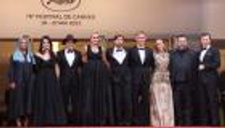 مهرجان كان 2023.. نجوم العالم يجتمعون بإطلالات جذابة (صور)