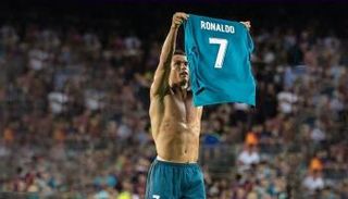 كريستيانو رونالدو نجم ريال مدريد السابق