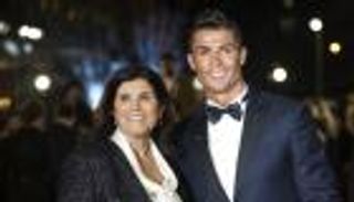 سحر لتخريب علاقة رونالدو وجورجينا؟ والدة كريستيانو تلجأ للقضاء