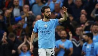 برناردو سيلفا لاعب مانشستر سيتي