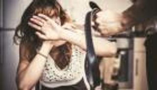 حادث وحشي في نيويورك.. الضحية امرأة والفيديو مرعب