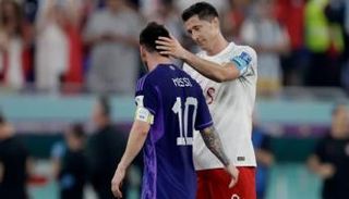 ليفاندوفسكي وميسي