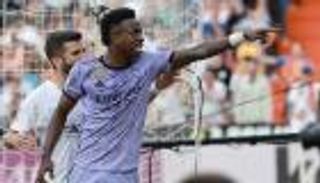 حرب العنصرية تشتعل.. فينيسيوس يصعق رئيس الليغا والبرازيل تتدخل