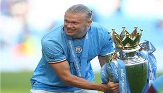 إيرلينغ هالاند مهاجم مانشستر سيتي