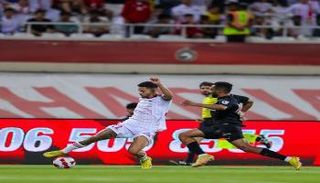 الشارقة ضد الجزيرة