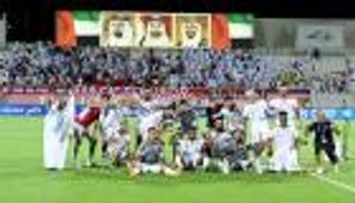 كلاكيت ثالث مرة.. 4 مشاهد من تأهل الشارقة لنهائي كأس الرابطة الإماراتية