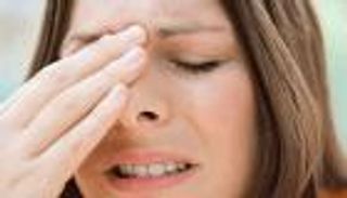 صداع حساسية الأنف وعلاجه.. وكيف يمكن الوقاية من مضاعفاته؟