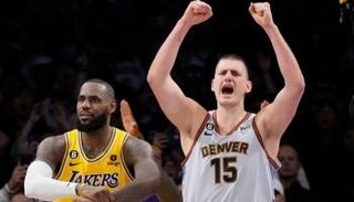 نيكولا يوكيتش وليبرون جيمس