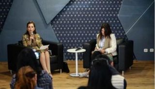 صورة من المؤتمر الصحفي