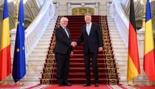جانب من زيارة رئيس ألمانيا إلى رومانيا