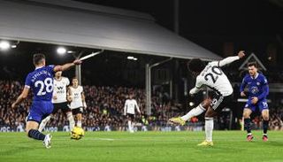 ويليان دا سيلفا لاعب فولهام الإنجليزي