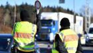 أزمة بسبب سجناء.. شقاق بين النمسا والمجر