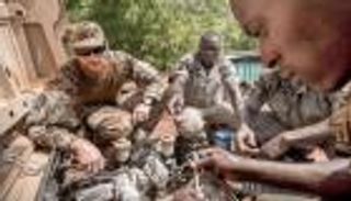 برلمان ألمانيا.. تمديد أخير يؤخر "غروب" الجيش في مالي