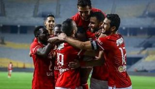 لاعبو الأهلي