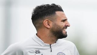 رياض محرز لاعب مانشستر سيتي