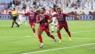 الشارقة ضد العين