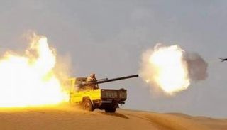 دورية للجيش اليمني تقصف مواقع الحوثي - أرشيفية