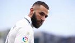 ما حقيقة انتقال كريم بنزيما إلى الاتحاد السعودي؟