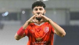 فرجاني ساسي لاعب وسط الدحيل القطري