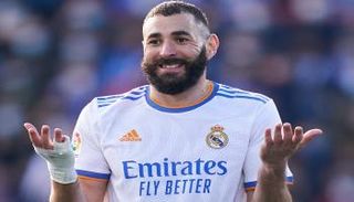 كريم بنزيما مهاجم ريال مدريد