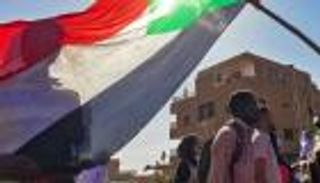 بين حليف مقبول وشريك لا يستهان به.. السودان تائها