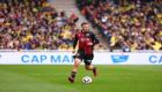 3 عوامل ترشح بوعناني للسير على خطى رياض محرز