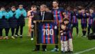 لماذا لا يصاب سيرجيو بوسكيتس؟.. قائد برشلونة يفسر