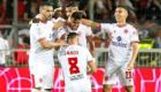 قبل صدام الأهلي.. ترتيب الدوري المغربي يحفز الوداد لتكرار حلم الثنائية