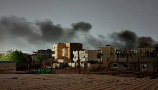 تصاعد الدخان في جنوب الخرطوم