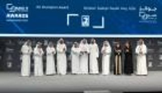 سلطان الجابر يكرم رواد الصناعة والشركات بجوائز "اصنع في الإمارات"