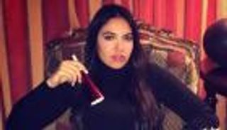 نور الفلاح.. من هي العربية حبيبة آل باتشينو ووالدة ابنه الرابع؟ (صور)