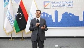 عماد السايح رئيس مفوضية الانتخابات الليبية