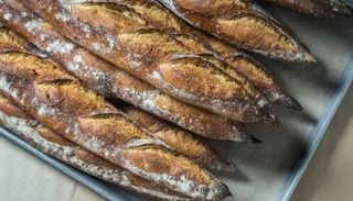 الخبز الفرنسي