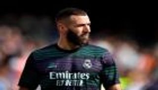 تحول مفاجئ.. قرار بنزيما يصدم الاتحاد السعودي