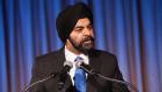 عالم بلا فقر ومناخ مستقر.. أولى رسائل رئيس البنك الدولي الجديد