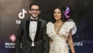 هل تستعين منى زكي برأي أحمد حلمي في اختيار أعمالها؟