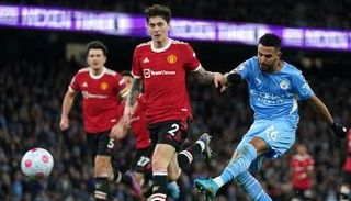 رياض محرز ضد مانشستر يونايتد