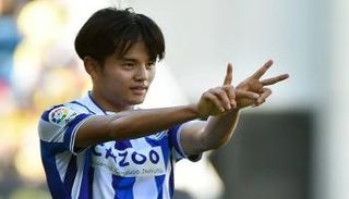 تاكيفوسا كوبو بقميص ريال سوسيداد