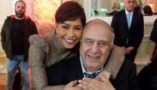 شيرين رفقة والد حسام حبيب 