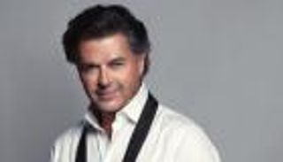 راغب علامة ينفذ "طلبا خاصا" لرئيسة مجلس النواب الأمريكي (فيديو)