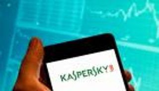 أبل وكاسبرسكي.. ساحة صراع خفية بين مخابرات أمريكا وروسيا