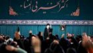 إشارات إيرانية في انتظار موقف مصر.. عمان تدفع رياح المصالحة