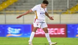 أيوب العملود 