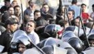 هكذا خدع الإخوان المحتجين المصريين في 2011