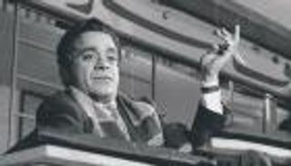 نجل توفيق الدقن يرد على "حديث الخمر" لحسن يوسف