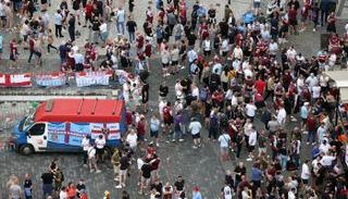 اشتباكات جماهير وست هام وفيورنتينا