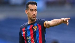 سيرجيو بوسكيتس لاعب برشلونة السابق