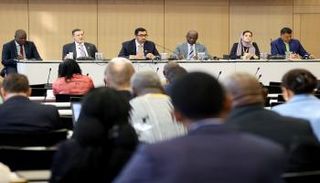 الدكتور سلطان الجابر في اللقاء التنسيقي للمجموعة الأفريقية