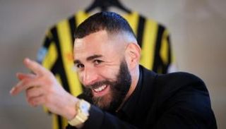 كريم بنزيما مهاجم اتحاد جدة الجديد